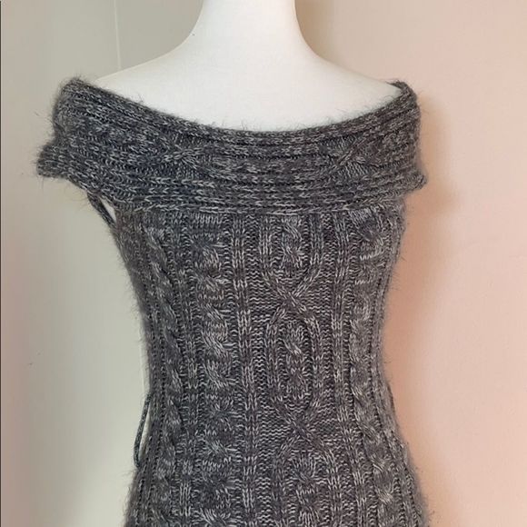 American Rag Cie gray off shoulder sweater tunic - Picture 4 of 12